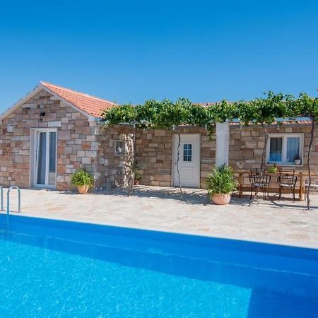 Holiday Home My Summer House Supetar Exterior foto
