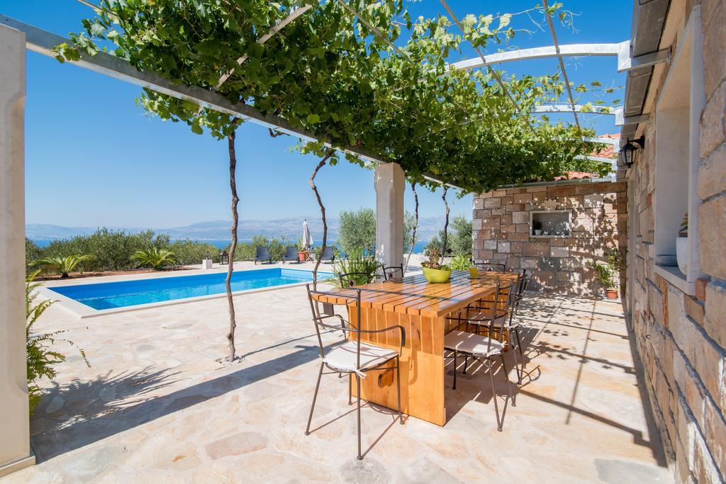 Holiday Home My Summer House Supetar Exterior foto